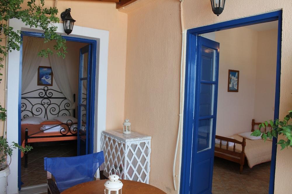 Villa By Hotel Thira Firá Buitenkant foto
